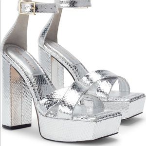 Good American Silver Snakeskin Platform Heel